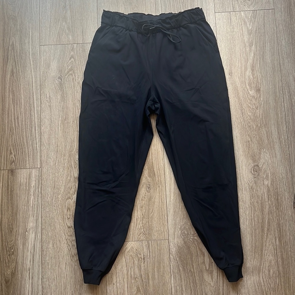LULULEMON Black Stretch High-Rise Jogger